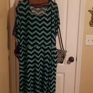 Black and blue zigzag dress 3xl